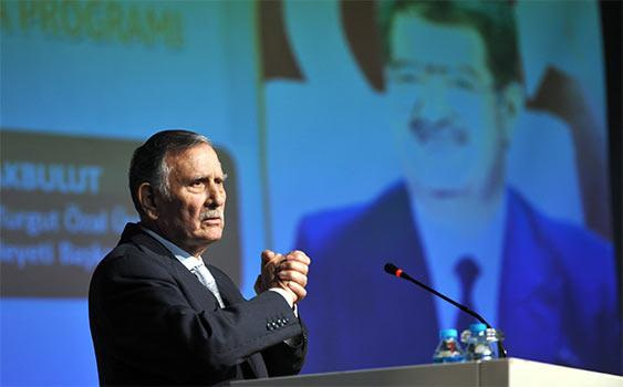 Eski Başbakan ve TBMM Başkanı, Yıldırım Akbulut Vefat Etti.